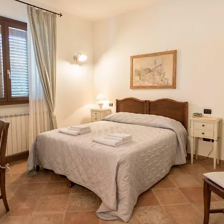 לינה וארוחת בוקר Al Pian D'assisi אסיסי