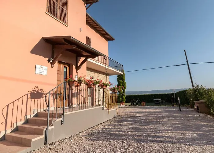 Al Pian D'assisi Nocleg ze śniadaniem Asyż